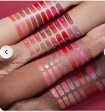 رژ لب 3D Hydra Lip Stylo مرطوبکننده برند کیکو شماره ۰۶